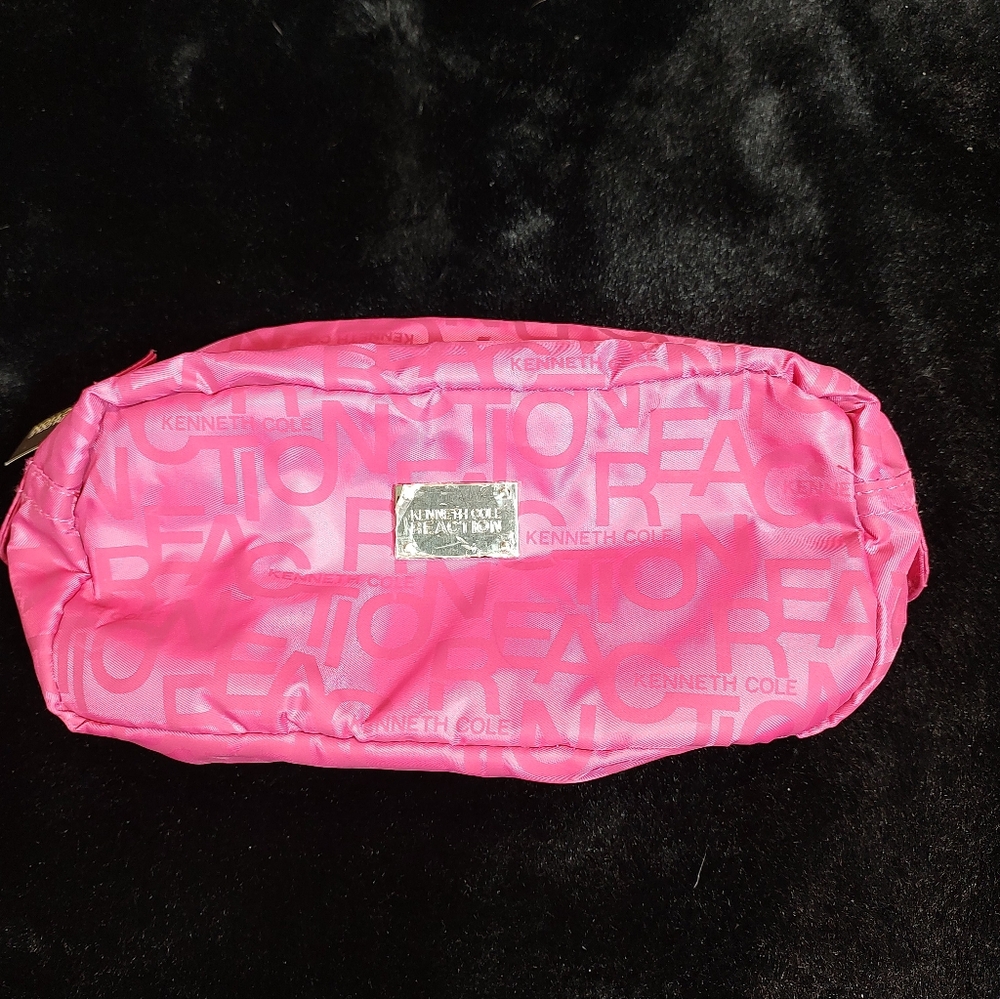 Kenneth Cole Reaction Pink Cosmetic Bag New